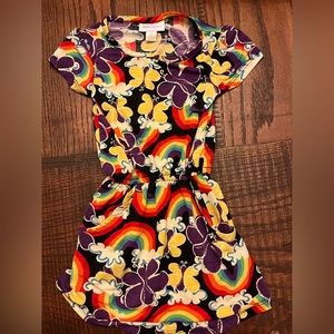 Size 2 LuLaRoe girls Mae pocket dress